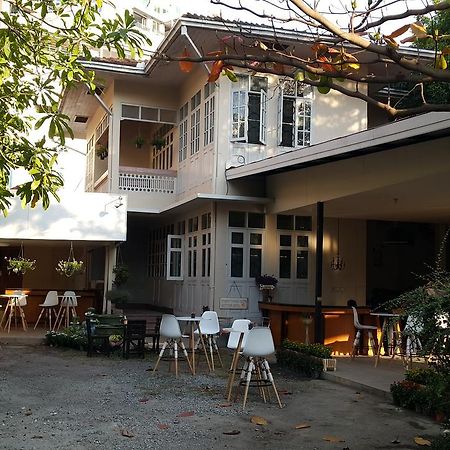 Coc Guest House & Hostel Chiang Mai Exterior photo